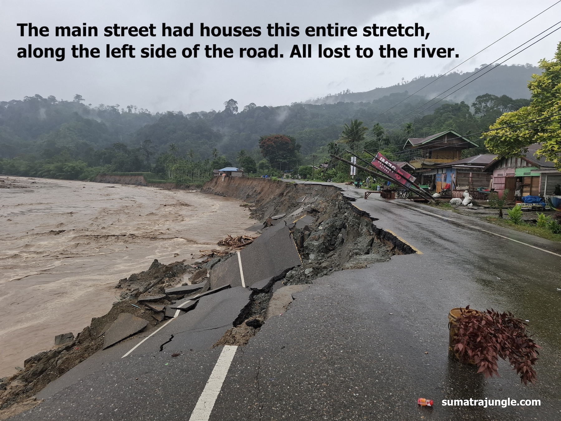 Main road in Ketambe destroyed